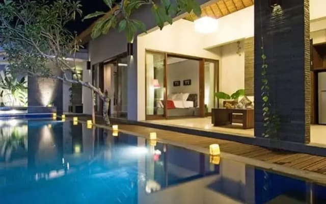 Puri Kekayon Villas - photo 2