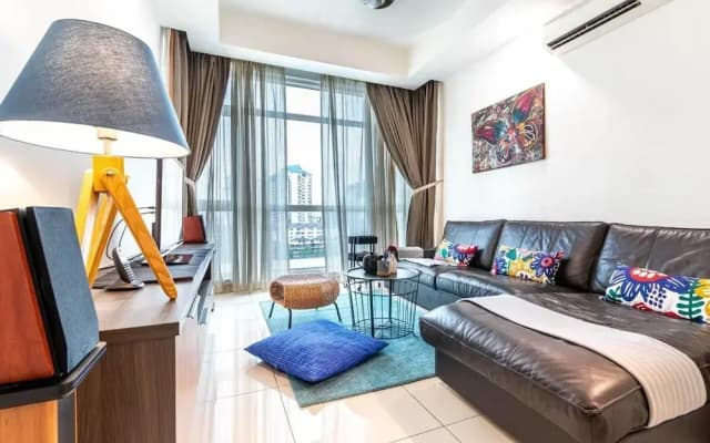 Urban Oasis Kuala Lumpur Apartment Sleeps 6 - photo 5