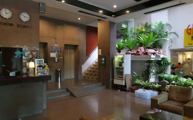 Grand Hotel - photo 2