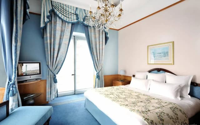 Hôtel de Vendôme - photo 3
