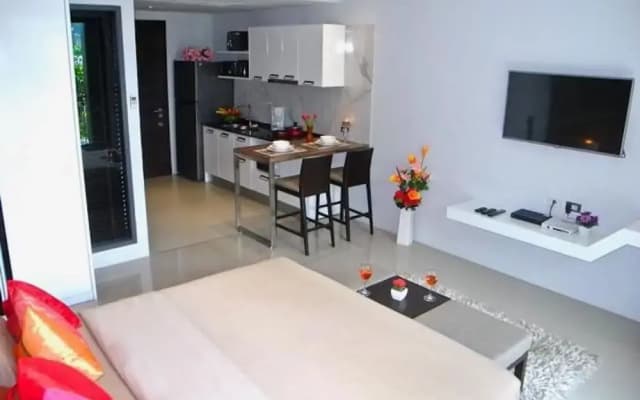 Emerald Apartment in Patong - photo 5
