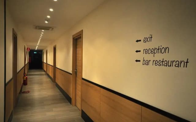 325 Tor Vergata Hotel - photo 2