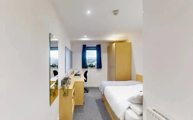Student Only Ensuite Plus Edinburgh - photo 4