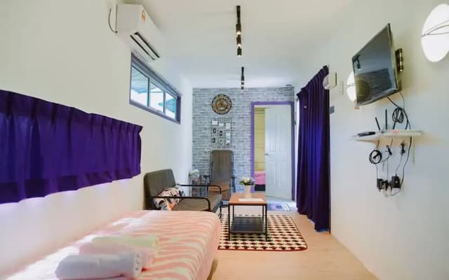 Lumut Cube Homestay Kontena - photo 2