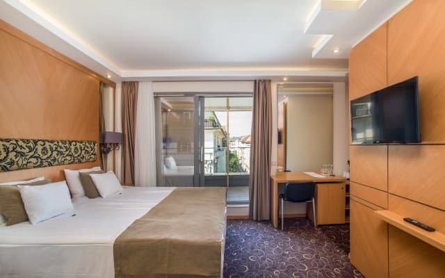 Marmara Hotel Budapest - photo 3