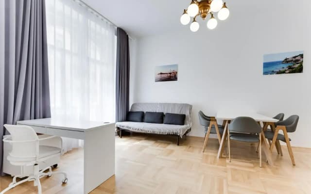 The Dancing House Residence - photo 5