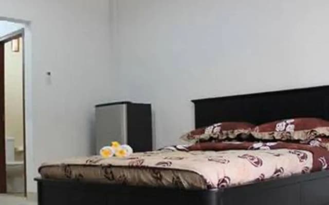 Swandewi Homestay - photo 2