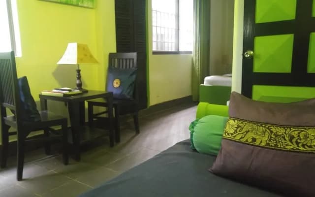 The 84 Hotel ( River Queen ) - photo 5
