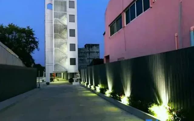 Sunrise Inn - photo 3