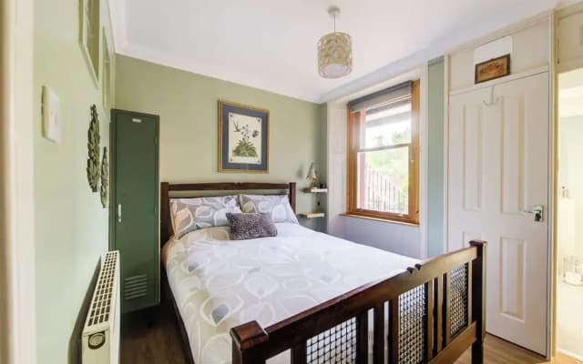Snug 1 Bed Apartment - photo 3