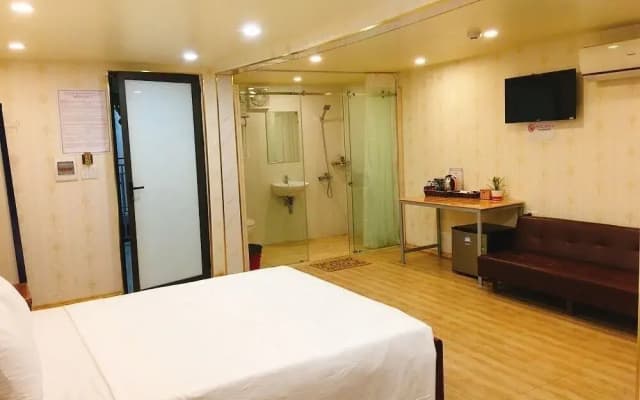 Babylon Ha Long Hotel - photo 3
