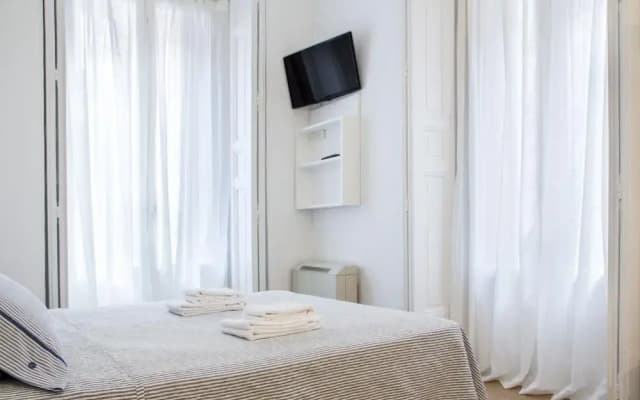 Hostal La Zona - photo 5