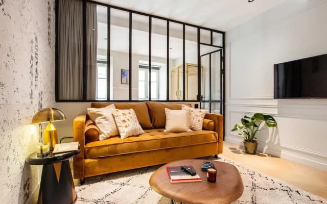 Magnificent 1 Room Apartment - photo 5
