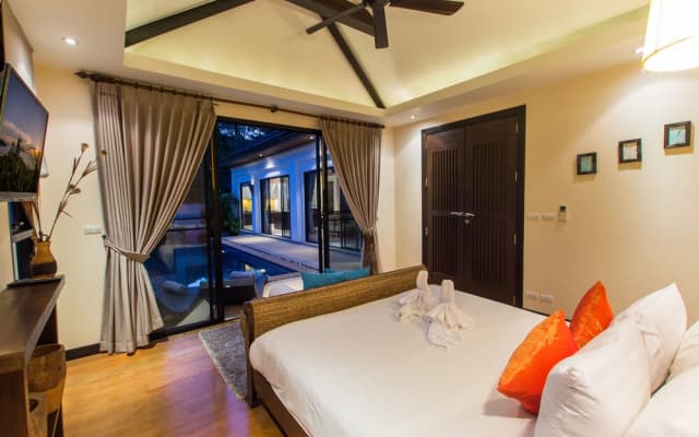 Tulip Pool Villa - photo 2