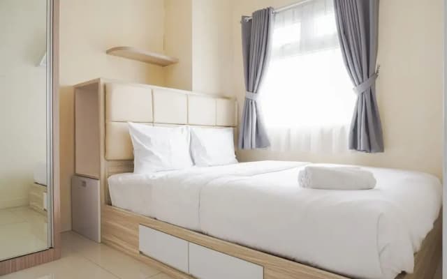 Vibrant 2Br With Sofa Bed Apartment At Green Pramuka City - photo 4