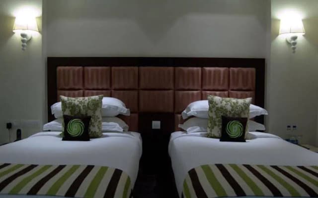 Madhuban Hotel - photo 4