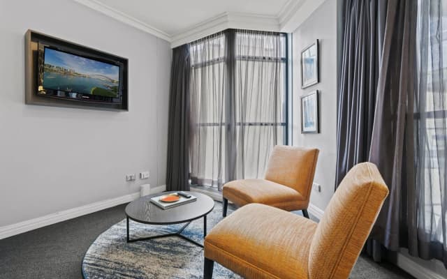 Quiet City Abode in Sydney - photo 4
