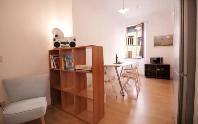 Spacious Apt Steps away from the Vatican - photo 3