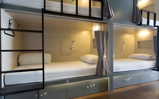 The Cube Hostel Silom - photo 4