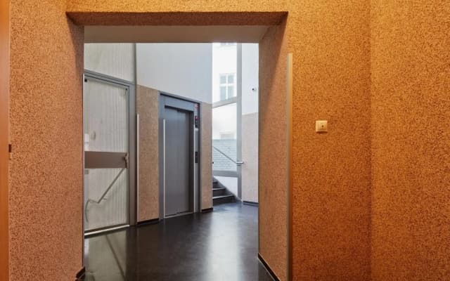 Modern Studio in New Town by Prague Days - photo 3