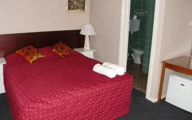 Palms Motel - photo 5