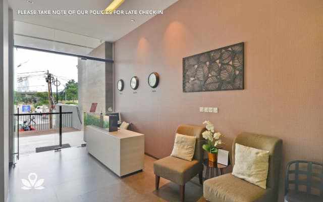 ZEN Premium Mega Kuningan - photo 3