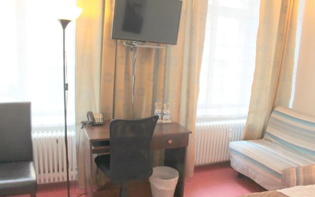 Hotel Amelie Berlin - photo 4
