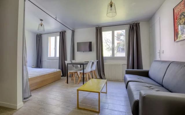 Magnificent studio near the canal de l'Ourcq - photo 5