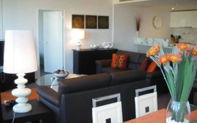 Docklands Executive Apartments - photo 5