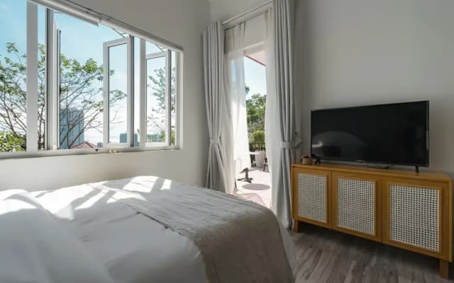Oreka Homestay Halong - photo 3