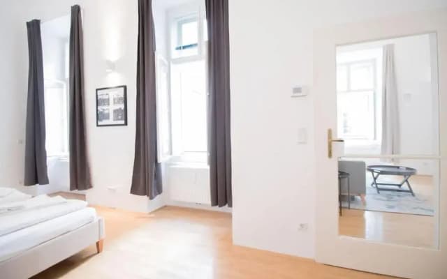 HeyMi Apartments Hoher Markt - photo 5