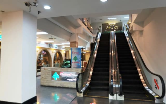 V Place Silom - photo 2