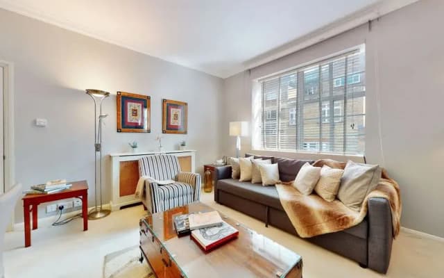 Stay In Mayfair - photo 3