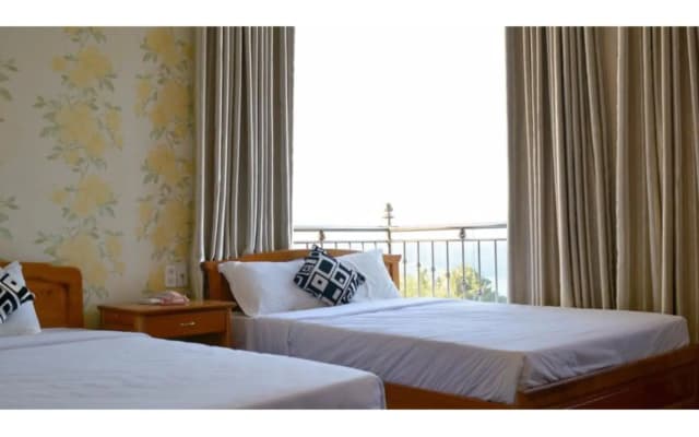 Kim Long Hotel - photo 4