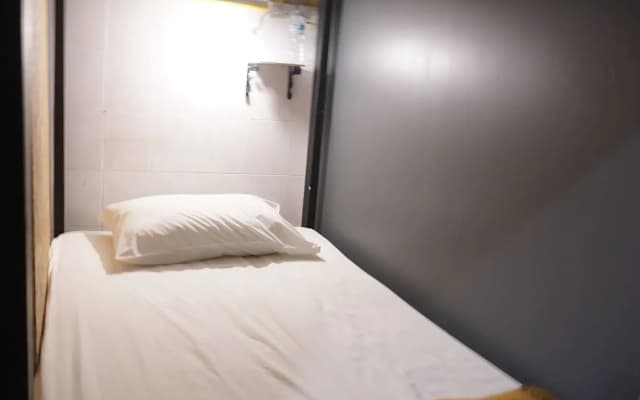 Near Beach Hostel - Adults Only - photo 5