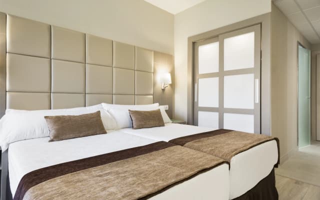 Hotel Best Front Maritim - photo 3