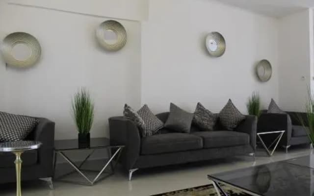 OYO 272 Mirage Hotel - photo 3