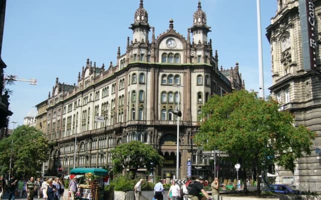 Budapest Central Apartments - photo 2