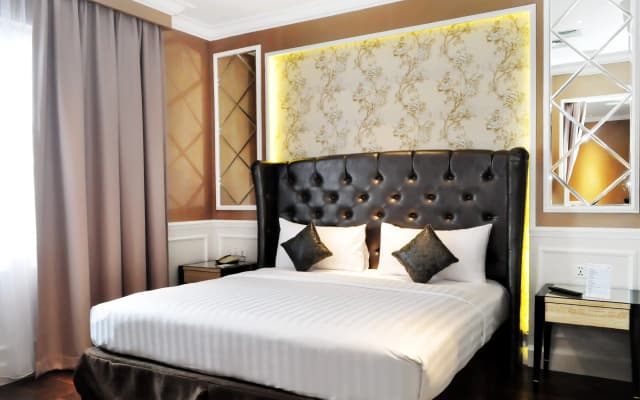 Royal Palm Hotel & Conference Center Cengkareng - photo 4