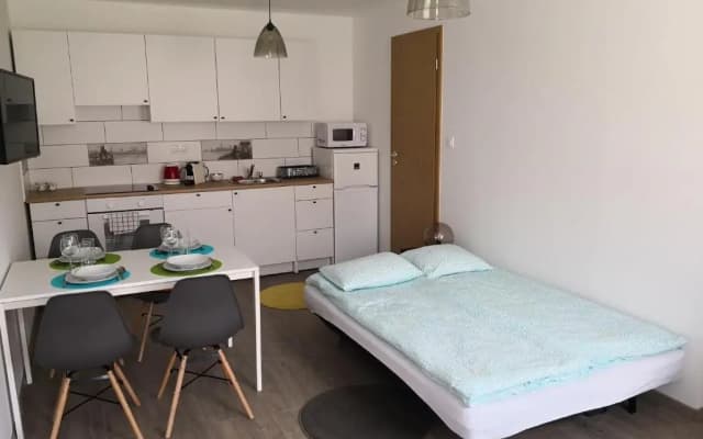 Green Garden Plus Apartman - photo 2