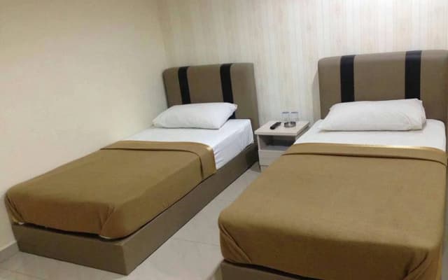 RST Hotel - photo 4