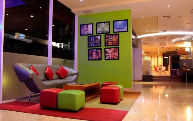 ibis Jakarta Senen - photo 2