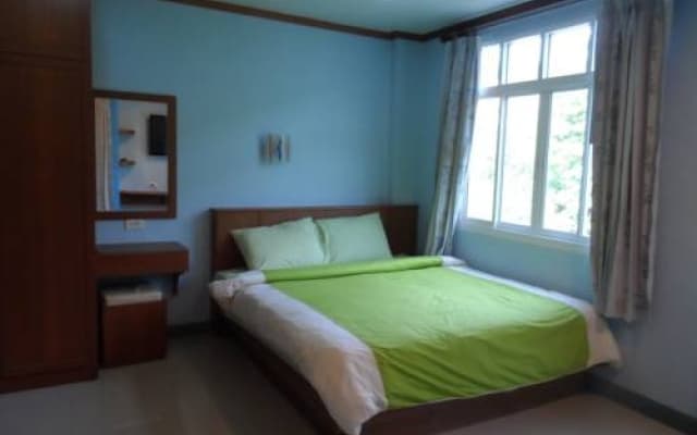 Areeya Guesthouse - photo 4