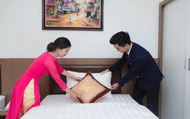 Mercy Hotel - photo 4