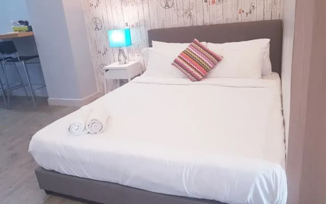 Mansion One Suites - Studio Suites - photo 4