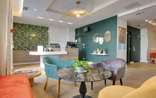 Hotel Apolonia Paris Montmartre, Sure Hotel Collection by BW - photo 4