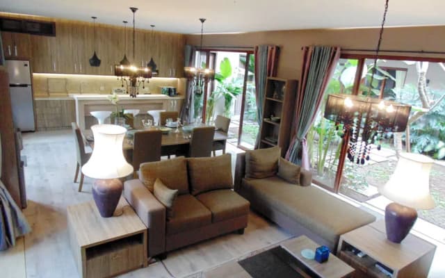 Puri Sabina Bed & Breakfast - photo 2