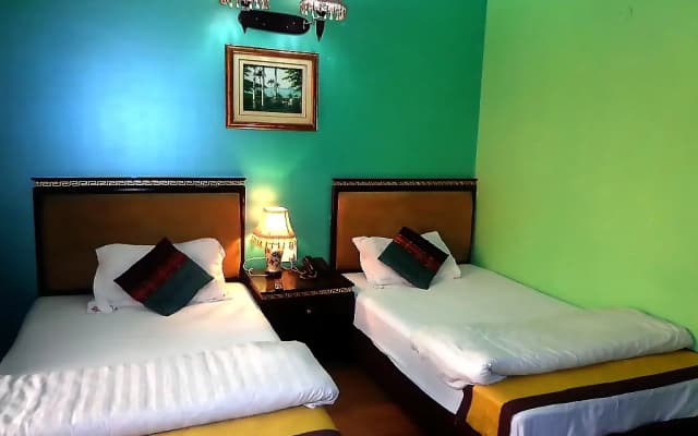 Hotel Revels Plum - photo 3