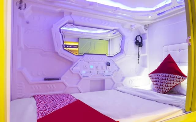 Hotel O Fiducia Capsule Hotel - photo 2
