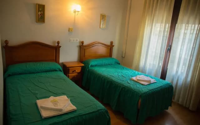 Hostal Lamalonga - photo 5
